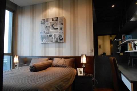 Condominio de 1 dormitorio en Bangkok, Tailandia № 143662 - foto 4