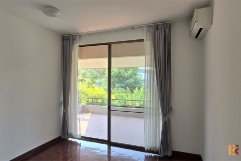 Haus in Bangkok, Thailand 6 Schlafzimmer № 190389 - Foto 6