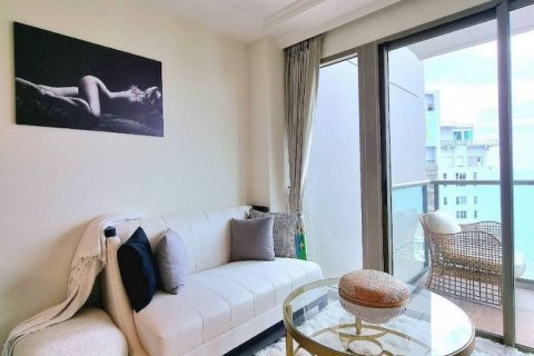 Apartamento de 1 dormitorio en Pattaya, Tailandia № 115265 - foto 2