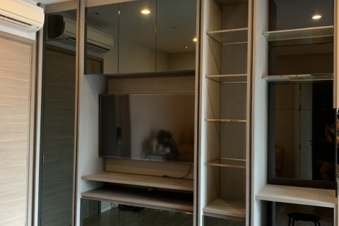 Condominio de 1 dormitorio en Phra Khanong, Bangkok, Tailandia № 143769 - foto 3