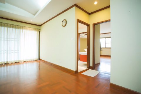 Condominio de 4 dormitorios en Bangkok, Tailandia № 143794 - foto 7