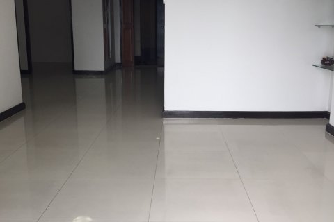 Condominio de 2 dormitorios en Bangkok, Tailandia № 143795