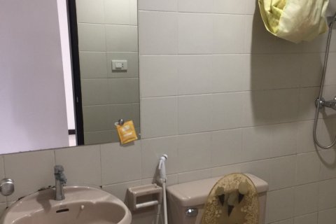 Condominio de 2 dormitorios en Bangkok, Tailandia № 143795 - foto 9