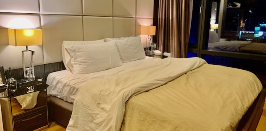 Condo à Bangkok, Thaïlande, 2 chambres  № 143770