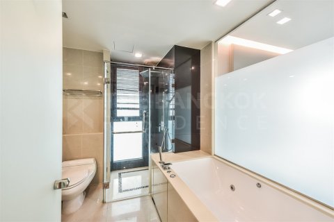 Condominio de 2 dormitorios en Bangkok, Tailandia № 201889 - foto 5