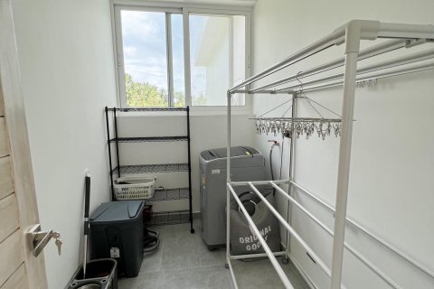 Casa de 4 dormitorios en Ko Samui, Tailandia № 164942 - foto 15