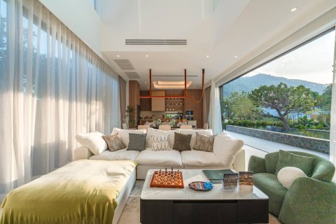 Chalet de 5 dormitorios en Bang Tao, Tailandia № 166504 - foto 18
