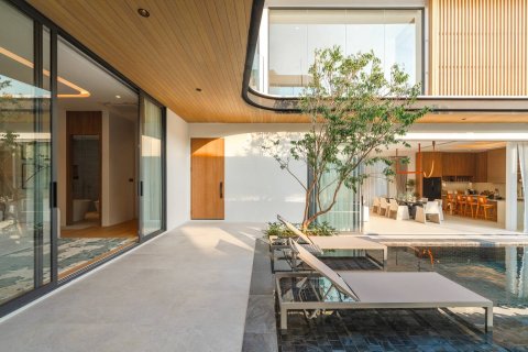 Chalet de 5 dormitorios en Bang Tao, Tailandia № 166504 - foto 6