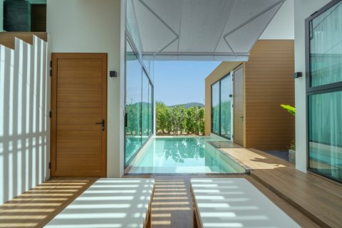 Chalet de 3 dormitorios en Pattaya, Tailandia № 233408