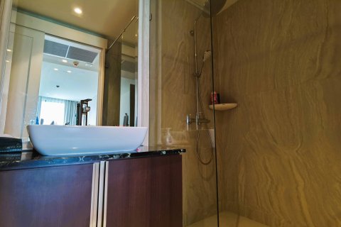 Condominio de 3 dormitorios en Bangkok, Tailandia № 181168 - foto 16