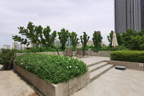 Condominio de 3 dormitorios en Bangkok, Tailandia № 181168 - foto 20