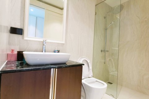 Condominio de 3 dormitorios en Bangkok, Tailandia № 181168 - foto 12