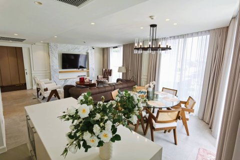 Condominio de 3 dormitorios en Bangkok, Tailandia № 181168 - foto 3