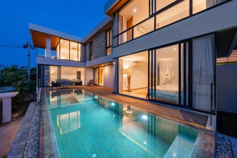 Chalet de 4 dormitorios en Surat Thani, Tailandia № 150434 - foto 3