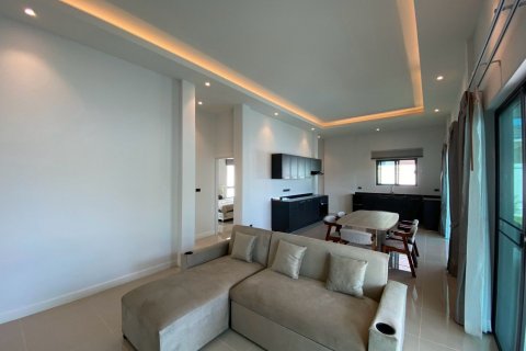 Chalet de 3 dormitorios en Hua Hin, Tailandia № 168369 - foto 6