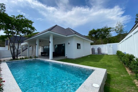 Villa in Hua Hin, Thailand 3 bedrooms № 168369