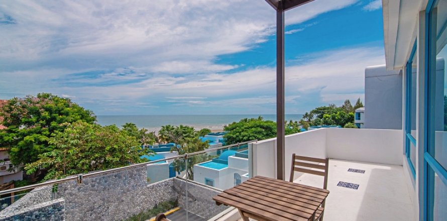 Condominio de 2 dormitorios en Hua Hin, Tailandia № 168368