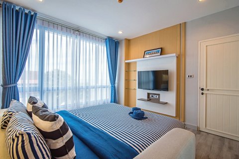 Condominio de 2 dormitorios en Hua Hin, Tailandia № 168368 - foto 2