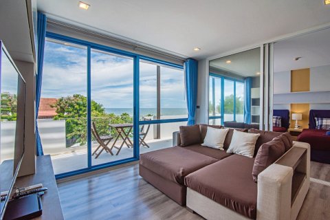 Condominio de 2 dormitorios en Hua Hin, Tailandia № 168368 - foto 13