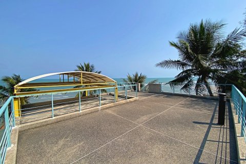 Condominio de 3 dormitorios en Hua Hin, Tailandia № 168370 - foto 29