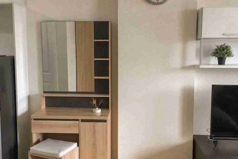 Condominio de 1 dormitorio en Bangkok, Tailandia № 208711 - foto 5