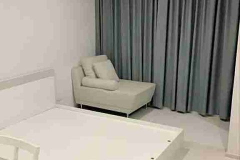 Condominio de 1 dormitorio en Bangkok, Tailandia № 208705 - foto 6