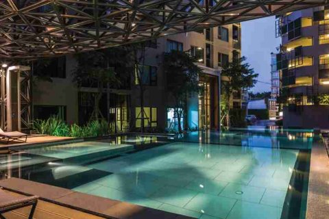 Condominio de 1 dormitorio en Bangkok, Tailandia № 208705 - foto 2