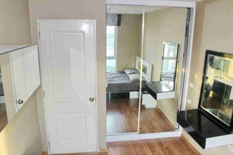 Condominio de 1 dormitorio en Bangkok, Tailandia № 208707 - foto 6