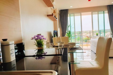 Condo in Bang Lamung, Thailand, 1 bedroom  № 165498 - photo 9