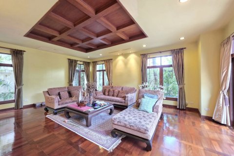 Casa de 2 dormitorios en Pattaya, Tailandia № 155268 - foto 10