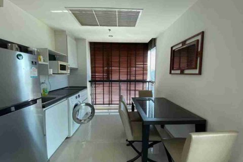 Condominio de 2 dormitorios en Bangkok, Tailandia № 183457 - foto 5