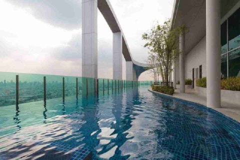 Condominio de 2 dormitorios en Bangkok, Tailandia № 183457 - foto 2