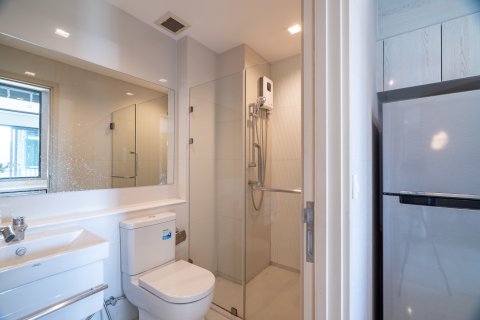 Estudio en el condominio en Pathum Wan, Bangkok, Tailandia № 163125 - foto 3