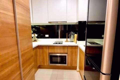 Off-plan Rhythm Sathorn - Narathiwas in Bangkok, Thailand № 36312 - photo 3