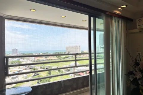 Apartamento de 1 dormitorio en Pattaya, Tailandia № 205946 - foto 2