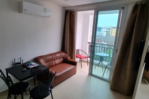 Apartamento de 1 dormitorio en Pattaya, Tailandia № 205948 - foto 2