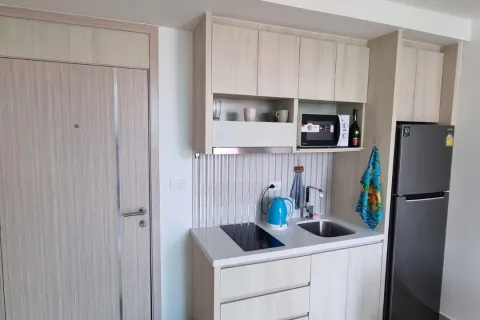 Apartamento de 1 dormitorio en Pattaya, Tailandia № 205948 - foto 3