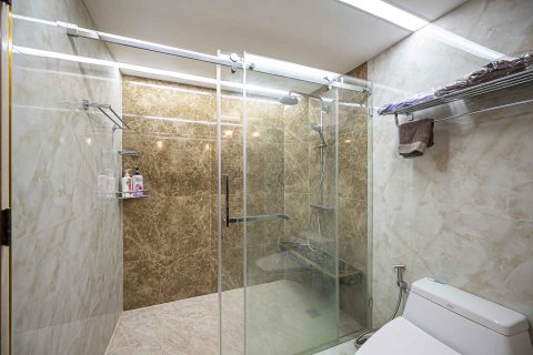Condominio de 2 dormitorios en Bangkok, Tailandia № 157710 - foto 3