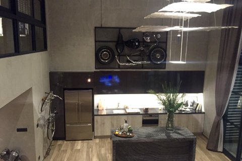 Condominio de 2 dormitorios en Bangkok, Tailandia № 157711 - foto 10