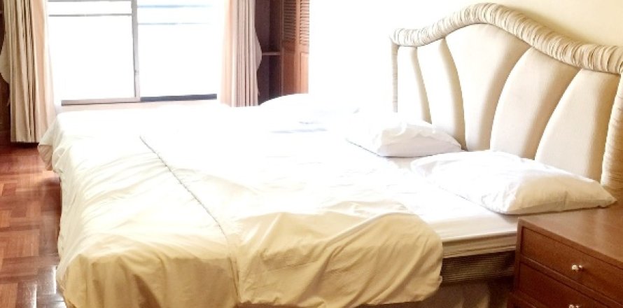 Condominio de 2 dormitorios en Bangkok, Tailandia № 157709