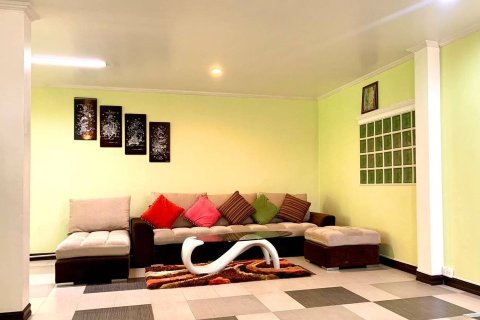 Casa de 2 dormitorios en Bangkok, Tailandia № 157712 - foto 4