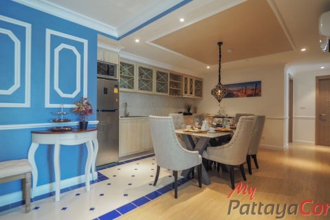 Condominio de 3 dormitorios en Pattaya, Tailandia № 33901 - foto 4
