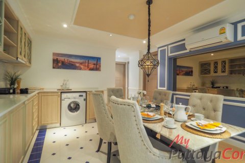 Condominio de 3 dormitorios en Pattaya, Tailandia № 33901 - foto 3