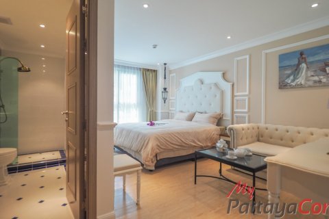 Condominio de 3 dormitorios en Pattaya, Tailandia № 33901 - foto 12