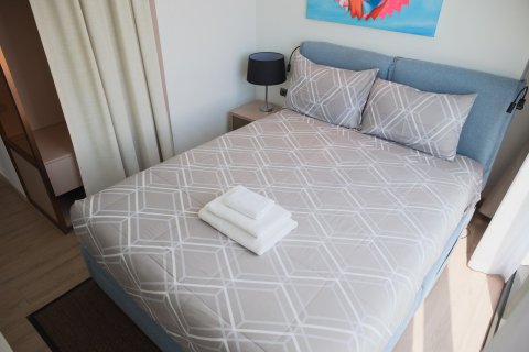 Apartamento de 2 dormitorios en Pattaya, Tailandia № 209219 - foto 18