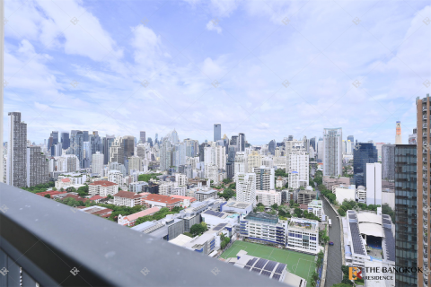 Condo in Bangkok, Thailand, 1 bedroom  № 209220 - photo 3