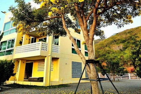 Chalet de 2 dormitorios en Prachuap Khiri Khan, Tailandia № 146718 - foto 4