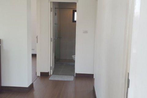 Casa de 3 dormitorios en Bang Khen, Bangkok, Tailandia № 149088 - foto 15