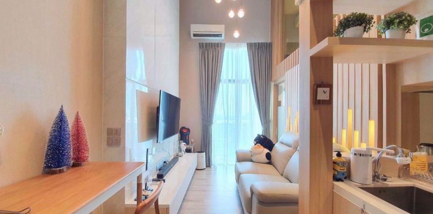 Duplex in Bang Na, Bangkok, Thailand 1 bedroom № 47535