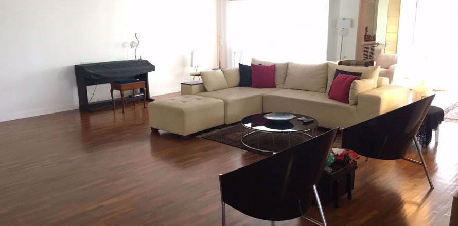 Condominio de 3 dormitorios en Khlong Toei, Bangkok, Tailandia № 47536
